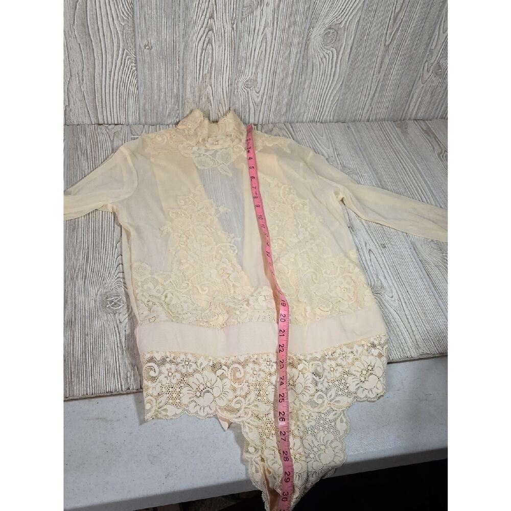 We Are HAH x Free People Take HAH Bow Reversible Bodysuit Cream Lace Womens L - Picture 10 of 12